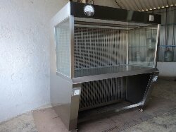 Horizontal laminar flow bench unit